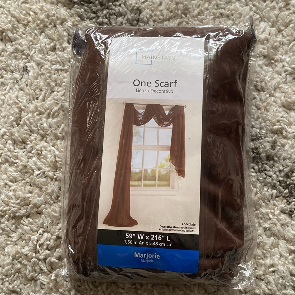 Mainstay window Scarf